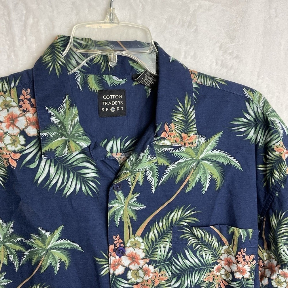Cotton Traders Mens XL Hawaiian Shrt Navy Blue Palm Floral Short Sleeve Pocket - Picture 3 of 7